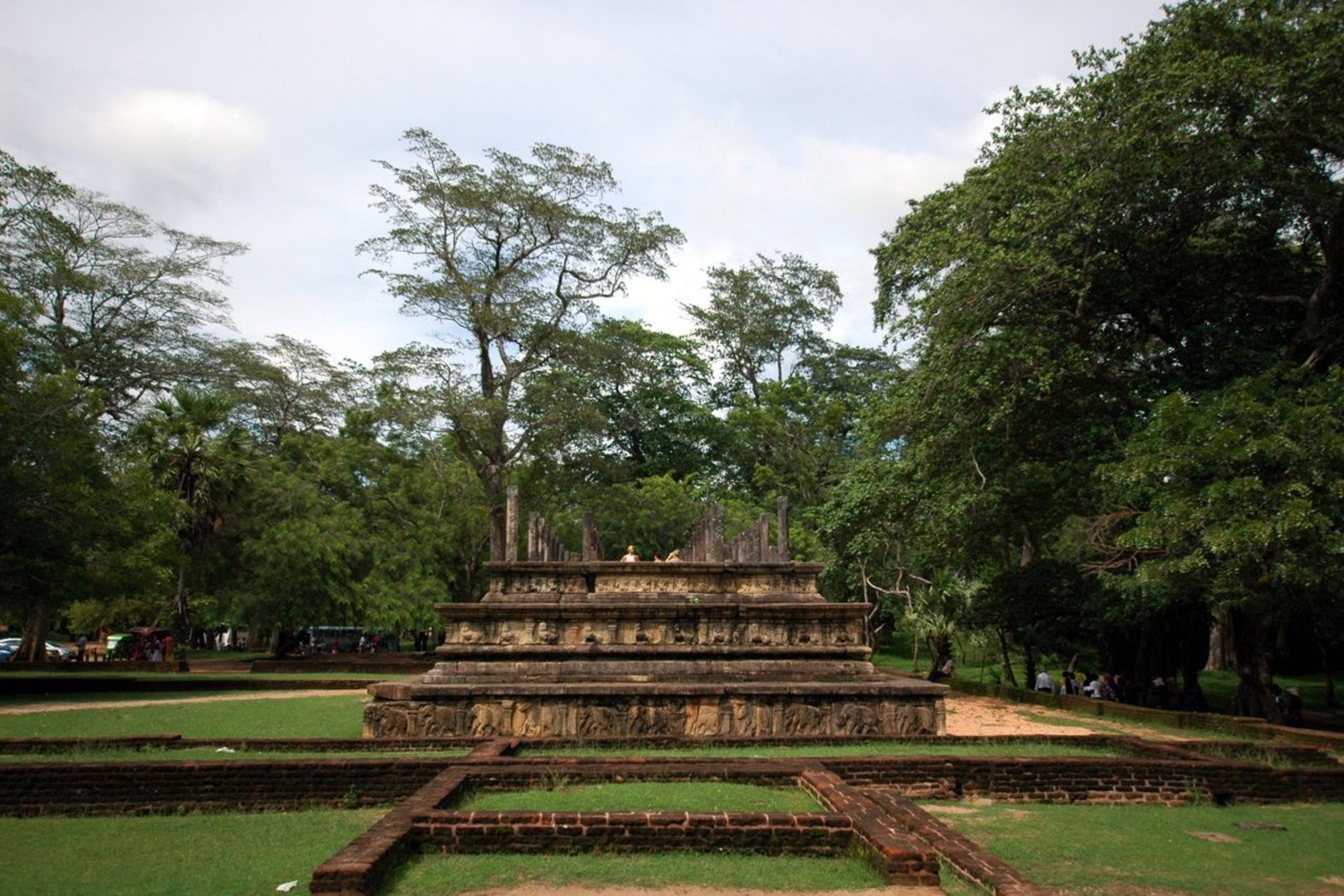 Evening cultural performance in Sri Lanka