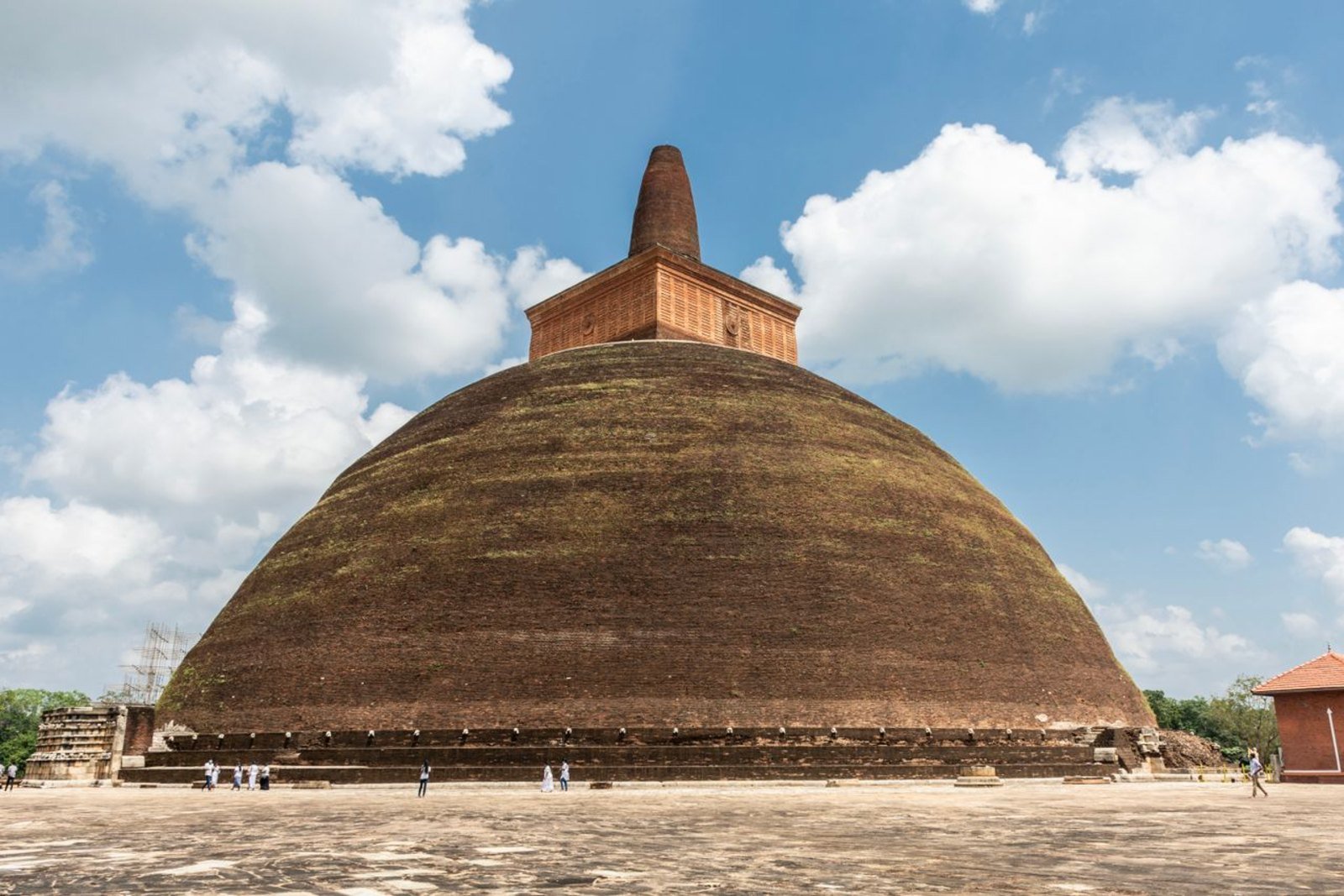 Heritage performance in Sri Lanka